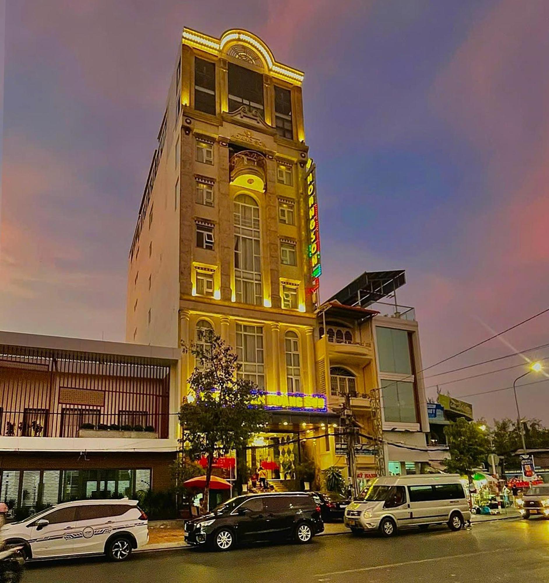 Hoang Son Hotel - Can Tho Exterior photo